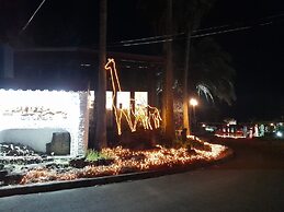 Lime Orange Vill Pension