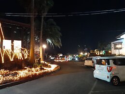 Lime Orange Vill Pension