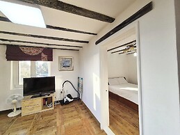 Lime Orange Vill Pension