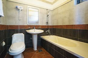 Lime Orange Vill Pension