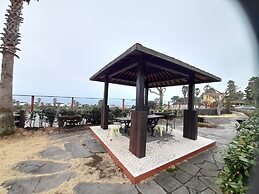 Lime Orange Vill Pension