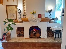 Lime Orange Vill Pension