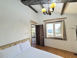 Lime Orange Vill Pension