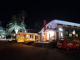 Lime Orange Vill Pension