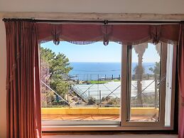 Lime Orange Vill Pension