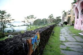 Lime Orange Vill Pension