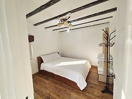 Lime Orange Vill Pension