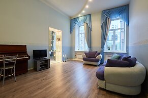 Center City Flats Central on Zhukovskovo 18