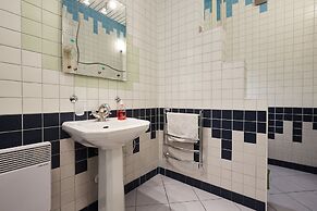 Center City Flats Central on Zhukovskovo 18