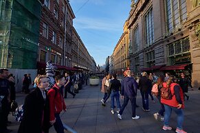 Center City Flats on Zhukovskovo 12