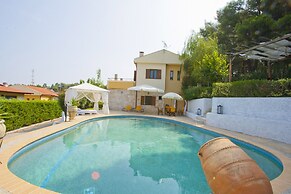 Bozis Private Pool Villa by Halkidiki Villas