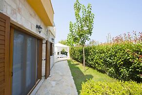 Bozis Private Pool Villa by Halkidiki Villas