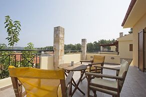 Bozis Private Pool Villa by Halkidiki Villas