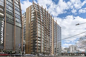 Leila, 1BDR Melbourne Apartment