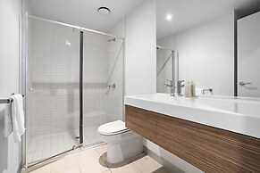 Leila, 1BDR Melbourne Apartment