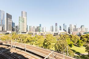 Leila, 1BDR Melbourne Apartment