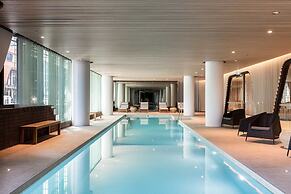 Sabrina, 2BDR Docklands Apartment