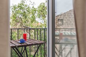 Explore the Amalfi Coast from a Cosy Home in Sorrento Centre