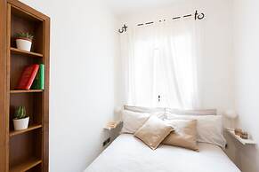 Explore the Amalfi Coast from a Cosy Home in Sorrento Centre