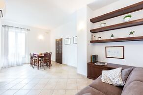 Explore the Amalfi Coast from a Cosy Home in Sorrento Centre