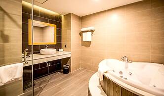 Muong Thanh Luxury Khanh Hoa Hotel