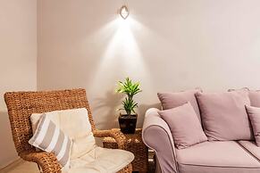 Family 2 bedroom Apartment Terrace Sorrento Centre