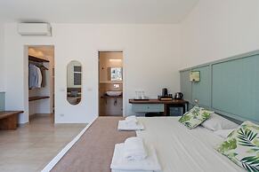 Boutique Suites 186