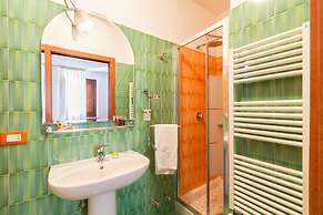 Lovely apt in Sorrento Old town Close to the Beach