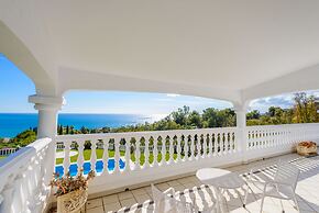 Cubo's Villa las Colinas