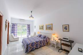 Cubo's Villa las Colinas