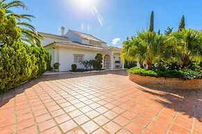 Cubo's Villa las Colinas