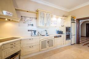 Cubo's Villa los Azabaches