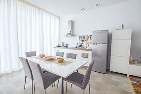 Cubo's Villa el Meandro