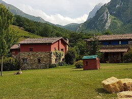Alojamientos Rurales Valle de Bueida