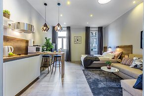 Number 1 Deluxe Apartments