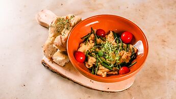 Number 1 Deluxe Apartments