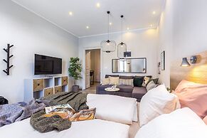 Number 1 Deluxe Apartments