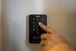 Number 1 Deluxe Apartments