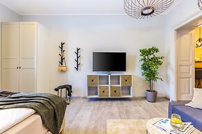 Number 1 Deluxe Apartments