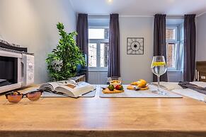 Number 1 Deluxe Apartments