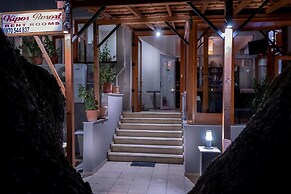 Kipos Resort