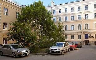 Cozy housing on Nevsky Prospect