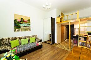 Cozy housing on Nevsky Prospect