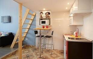 Cozy housing on Nevsky Prospect