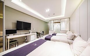 Rosabell Hotel