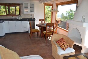 Ilatoa Lodge