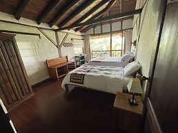 Ilatoa Lodge