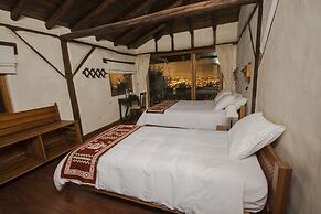 Ilatoa Lodge