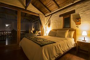 Ilatoa Lodge
