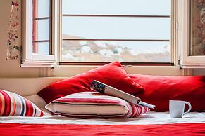 Aelia Apartments & Suites